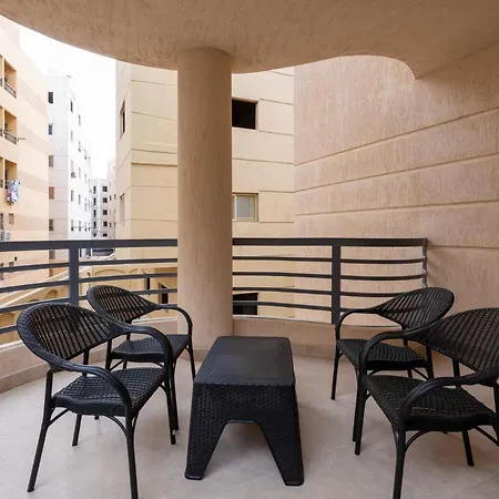 Bird Nest Near Auc Apartment Cairo Exterior photo